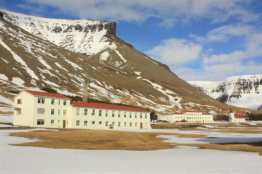 Guesthouse Nupur Thingeyri Esterno foto